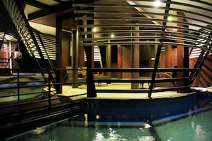 Outdoor pool - Umah Tinjung Resort (Kubu)