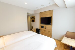 Down duvets, blackout curtains, iron/ironing board, free WiFi - JR WEST GROUP VIA INN NAGOYA SHINKANSENGUCHI (Nagoya)