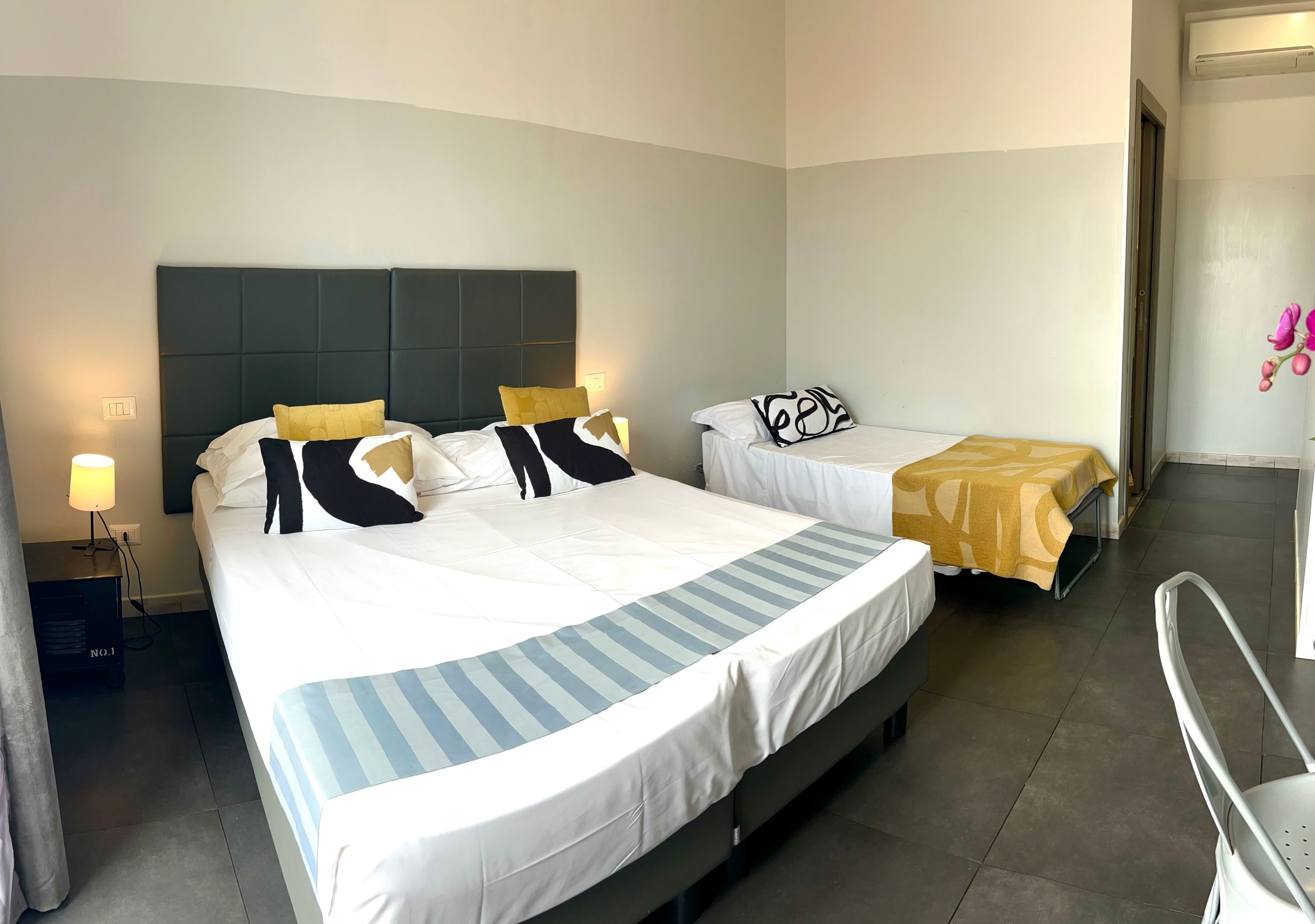 Photo - Floor 6 Boutique Rooms by DOT Suites