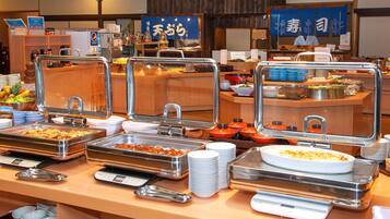 2 restaurants, breakfast, dinner served; Japanese cuisine