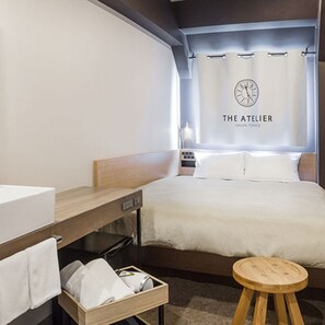 Double Room with Shared Bathroom - Non-Smoking, NO group booking/ more than 2 rooms | Individually decorated, free WiFi, bed sheets - Sakura Terrace The Atelier (Kyoto)