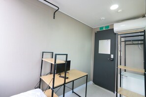 Premium Room | Living area