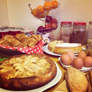 Buffet - B&B Le Camere di Livia (Siena)