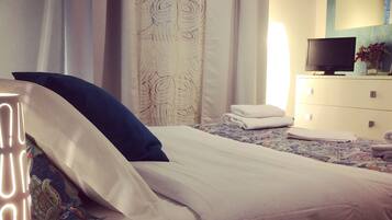 Chambre Double | Lits bébé (gratuits), lits pliants/supplémentaires, Wi-Fi gratuit