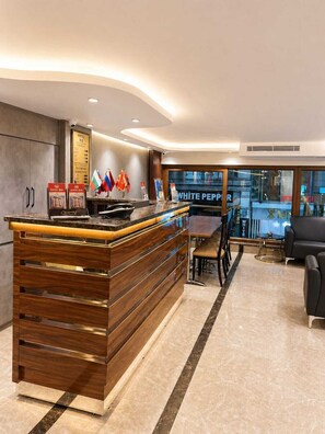Lobby - Hotel Rio (Istanbul)