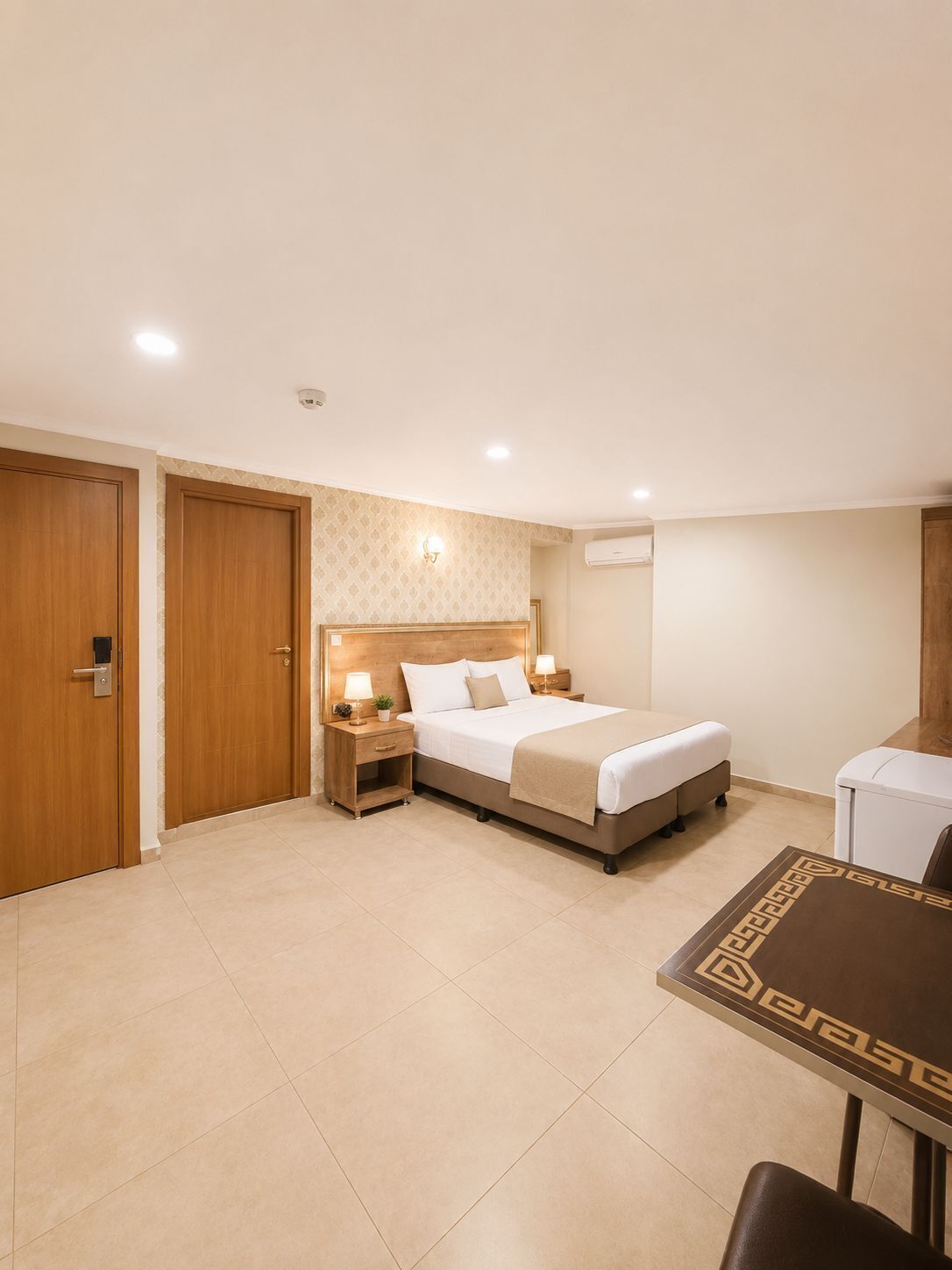 Premium bedding, minibar, in-room safe, desk