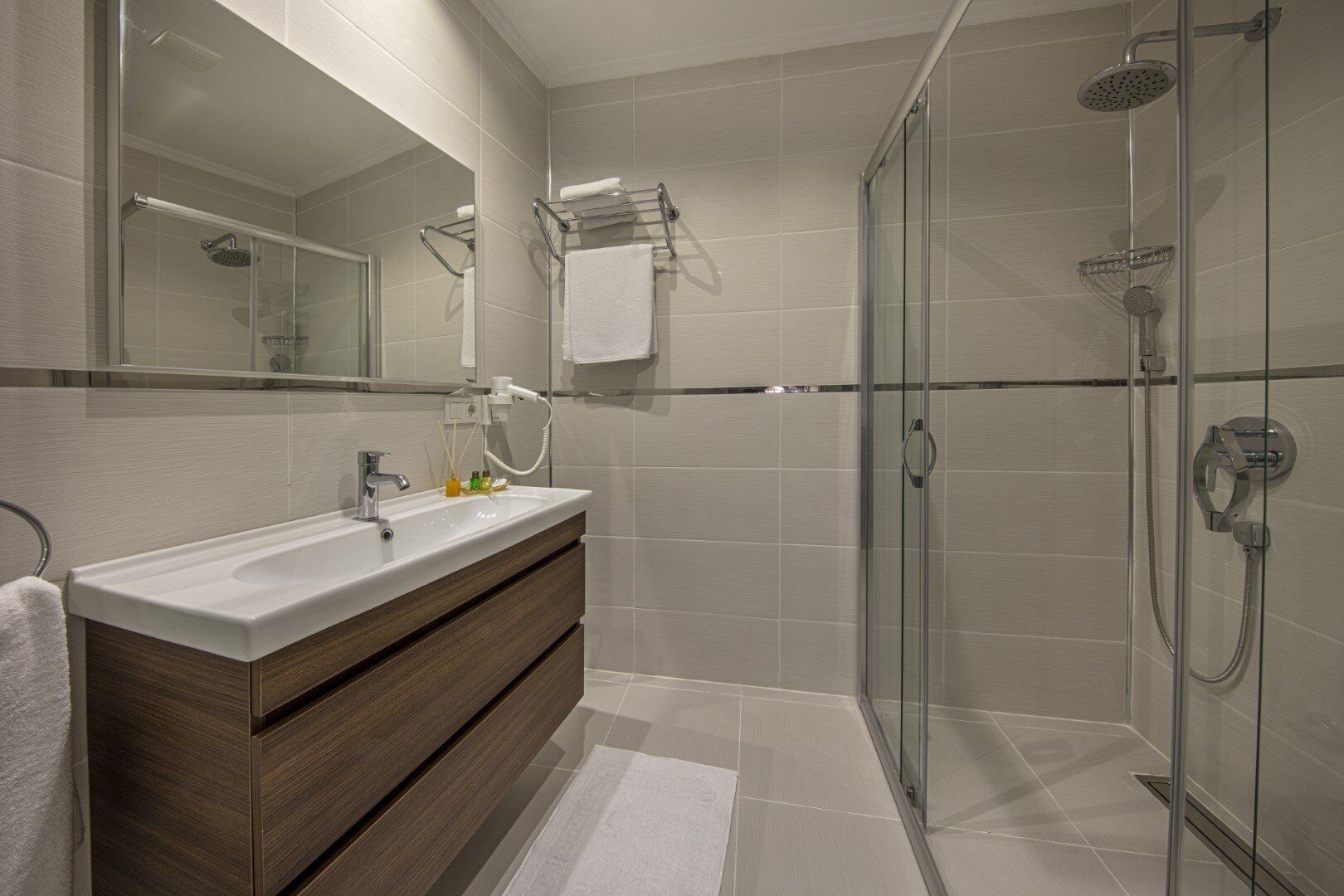 Foto - Hotel Real Life