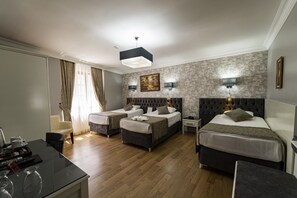Triple Room | Premium bedding, minibar, in-room safe, desk - Hotel Real Life (Istanbul)
