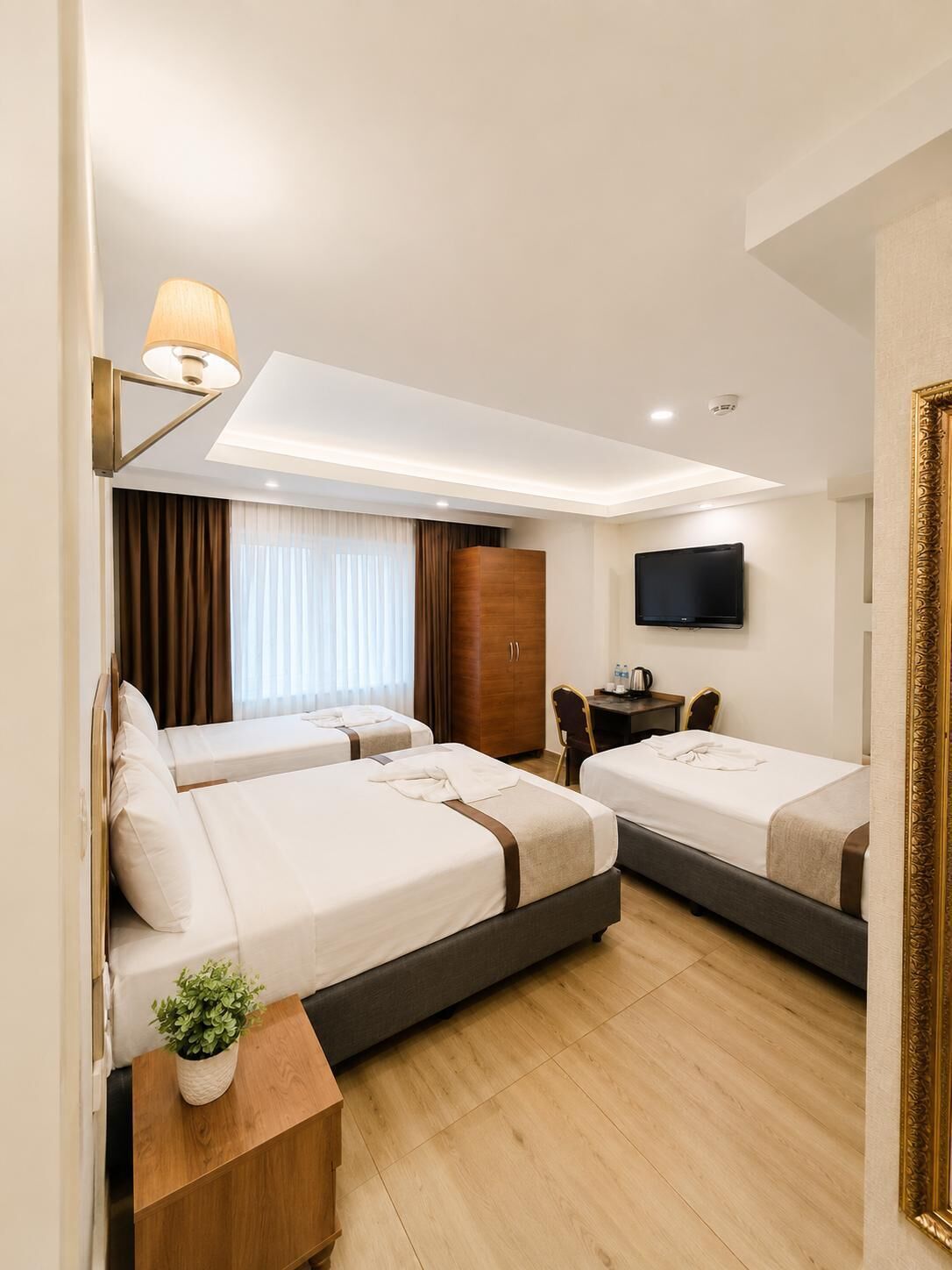 Photo - Hotel Real Life