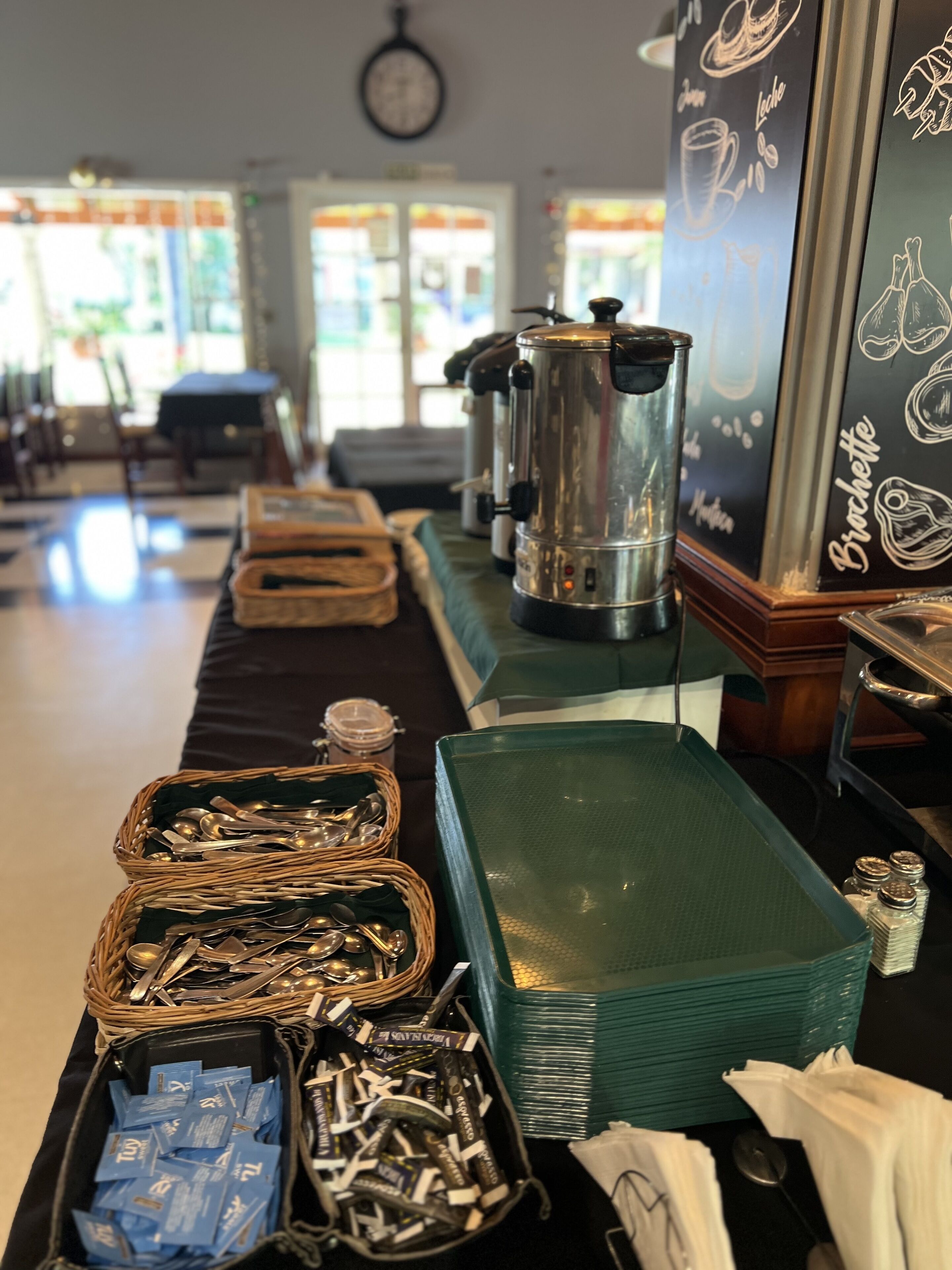 free daily continental breakfast