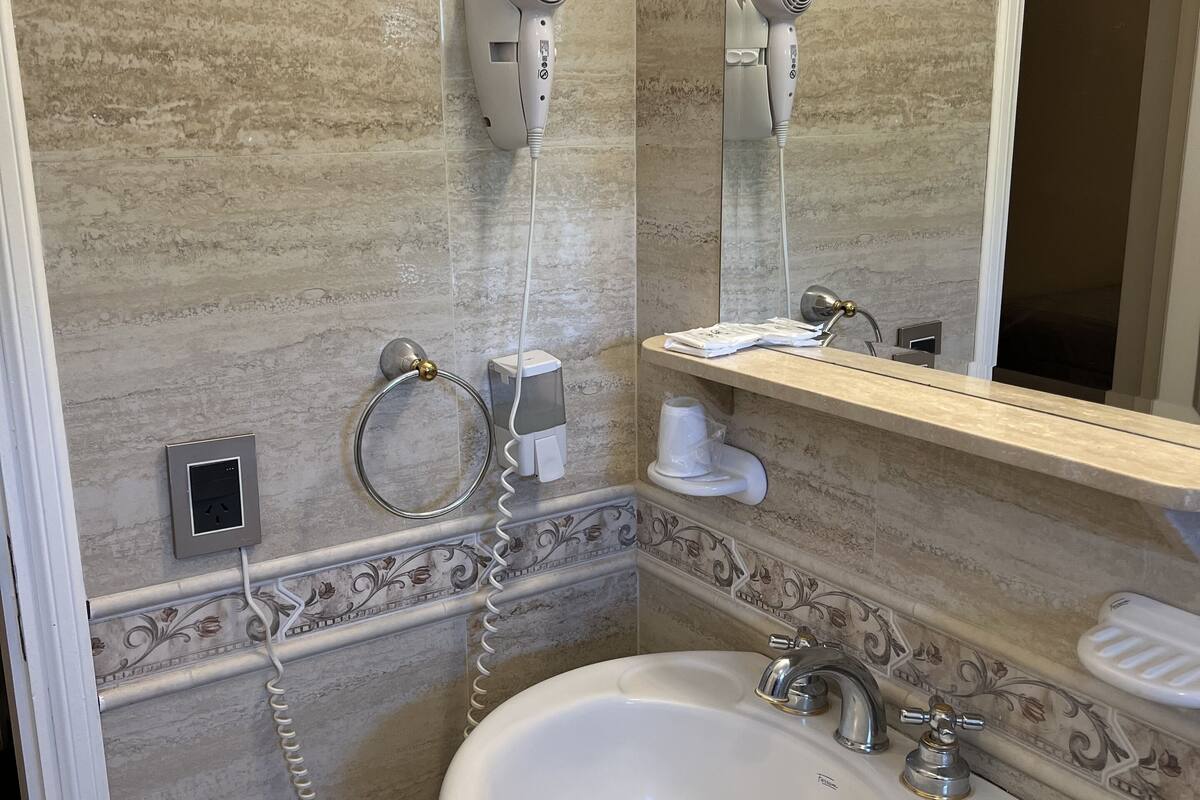 jetted bath, free toiletries, hair dryer, bidet