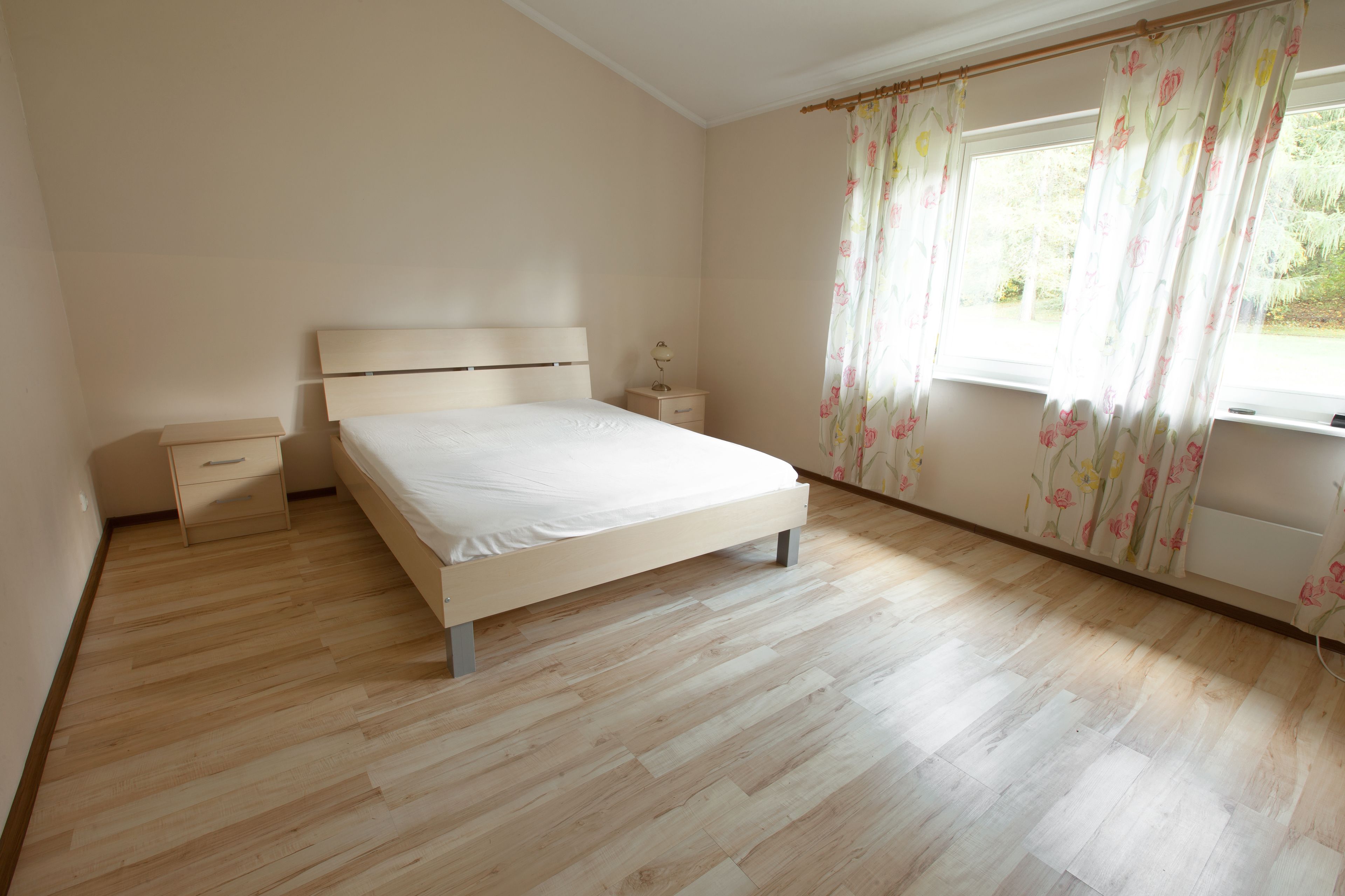 Family House, 2 Bedrooms | 2 bedrooms, desk, free cribs/infant beds, free rollaway beds