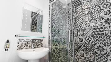 Doppelzimmer | Badezimmer