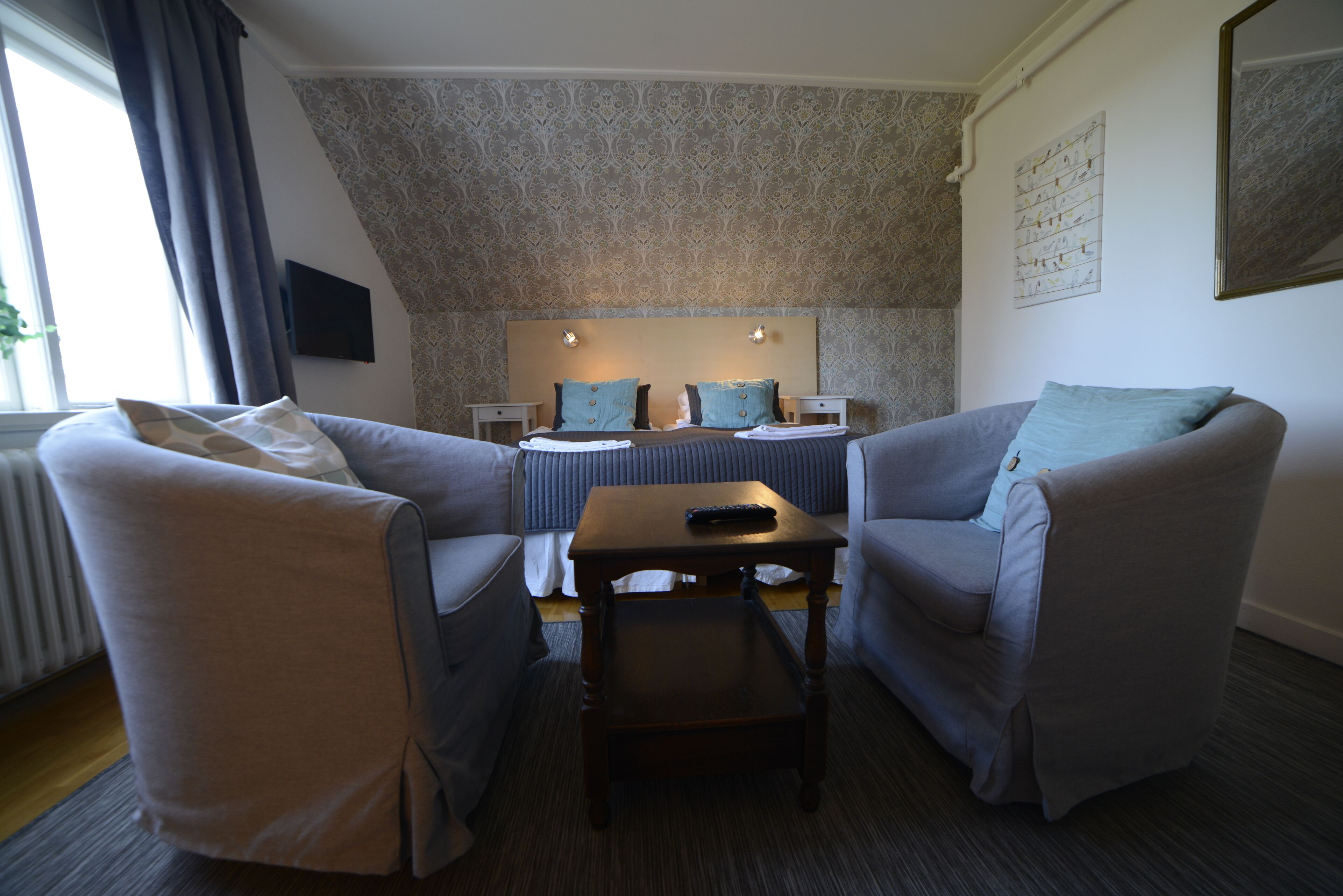 family room (standard) | 1 bedroom, free wifi, bed sheets