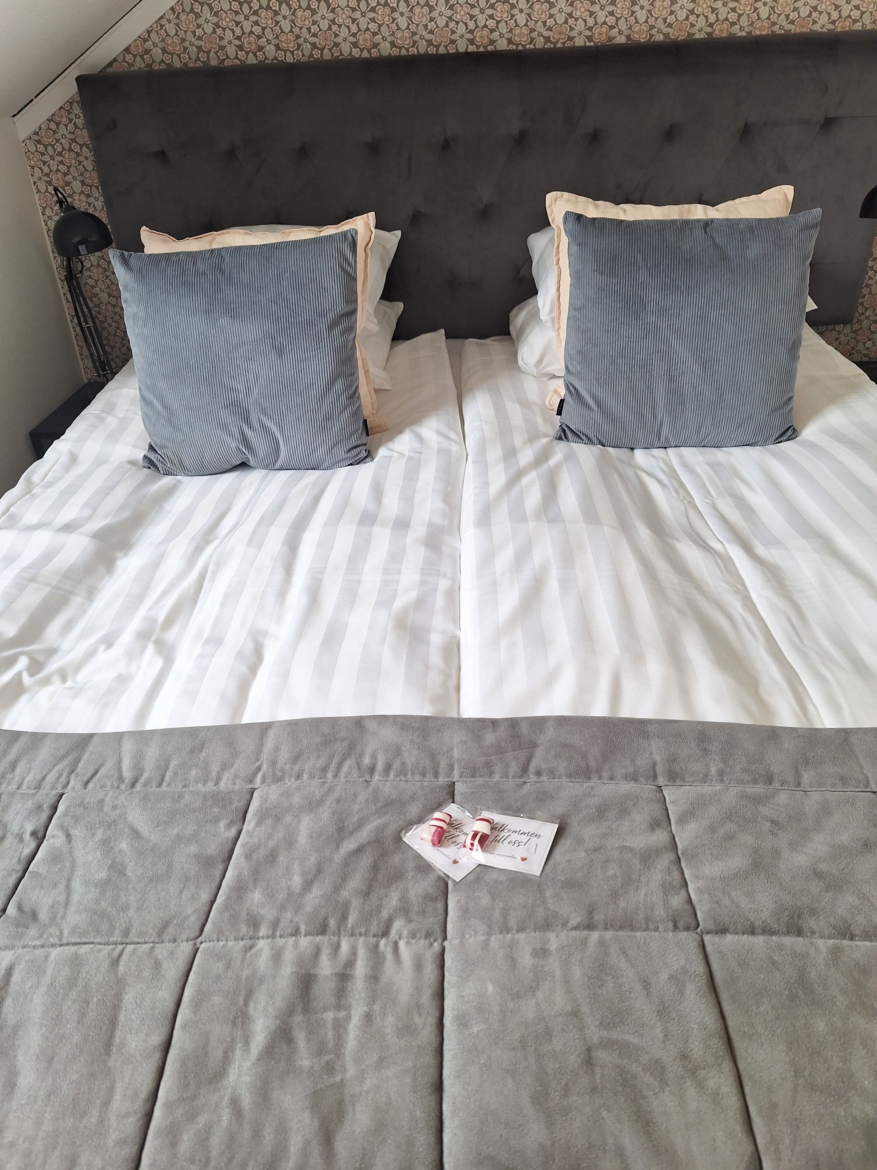 Chambre Double, rez-de-chaussée | Wi-Fi gratuit, draps fournis