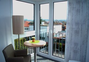 Doppelzimmer superior mit Balkon | Vista do quarto