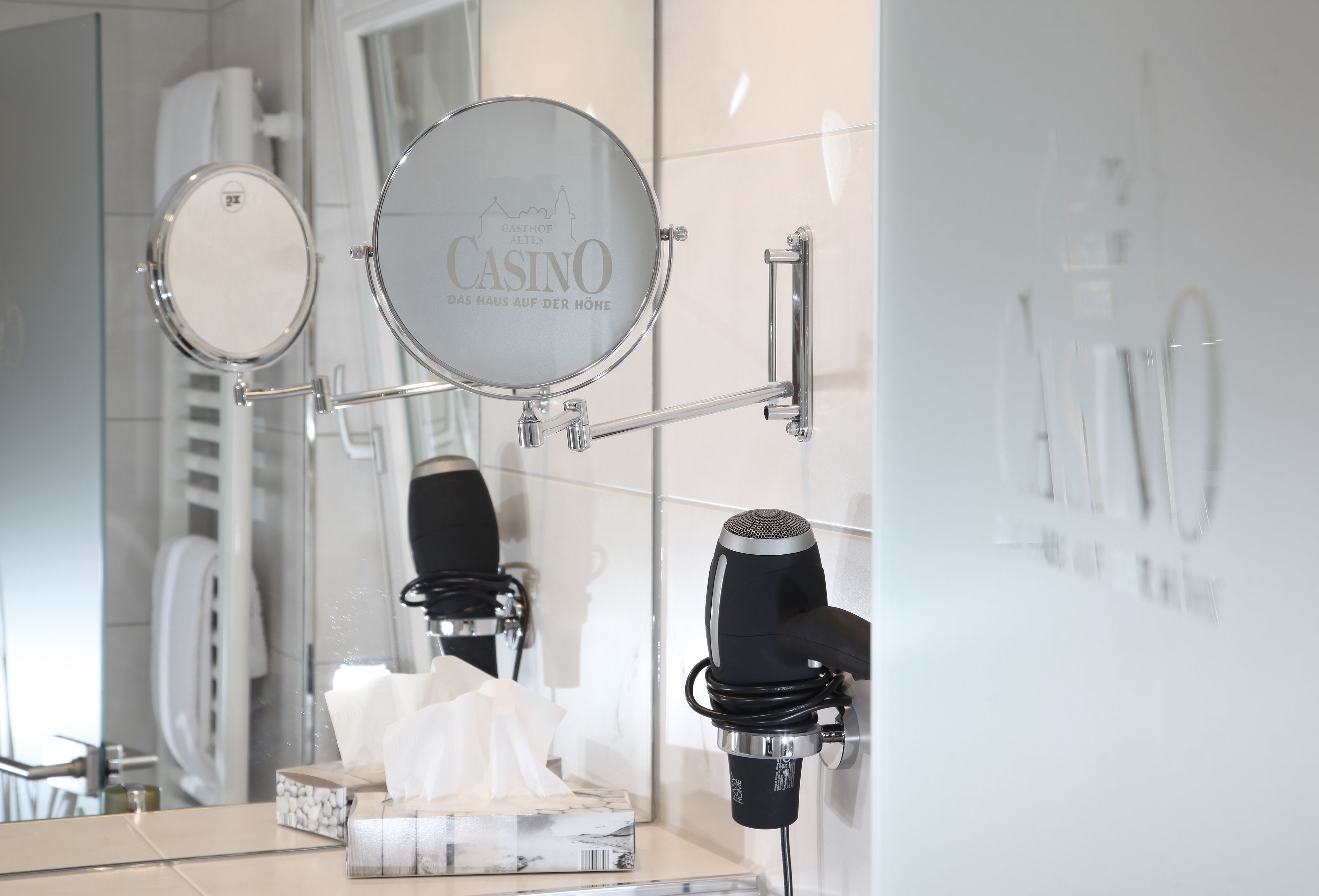 standard triple room, city view | bathroom | shower, free toiletries, hair dryer, towels