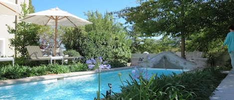 Outdoor pool, sun loungers