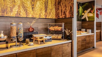 Desayuno buffet incluido todos los días
