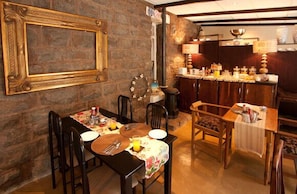 Breakfast area - Cunningham Cottage Guest House (Kuruman)