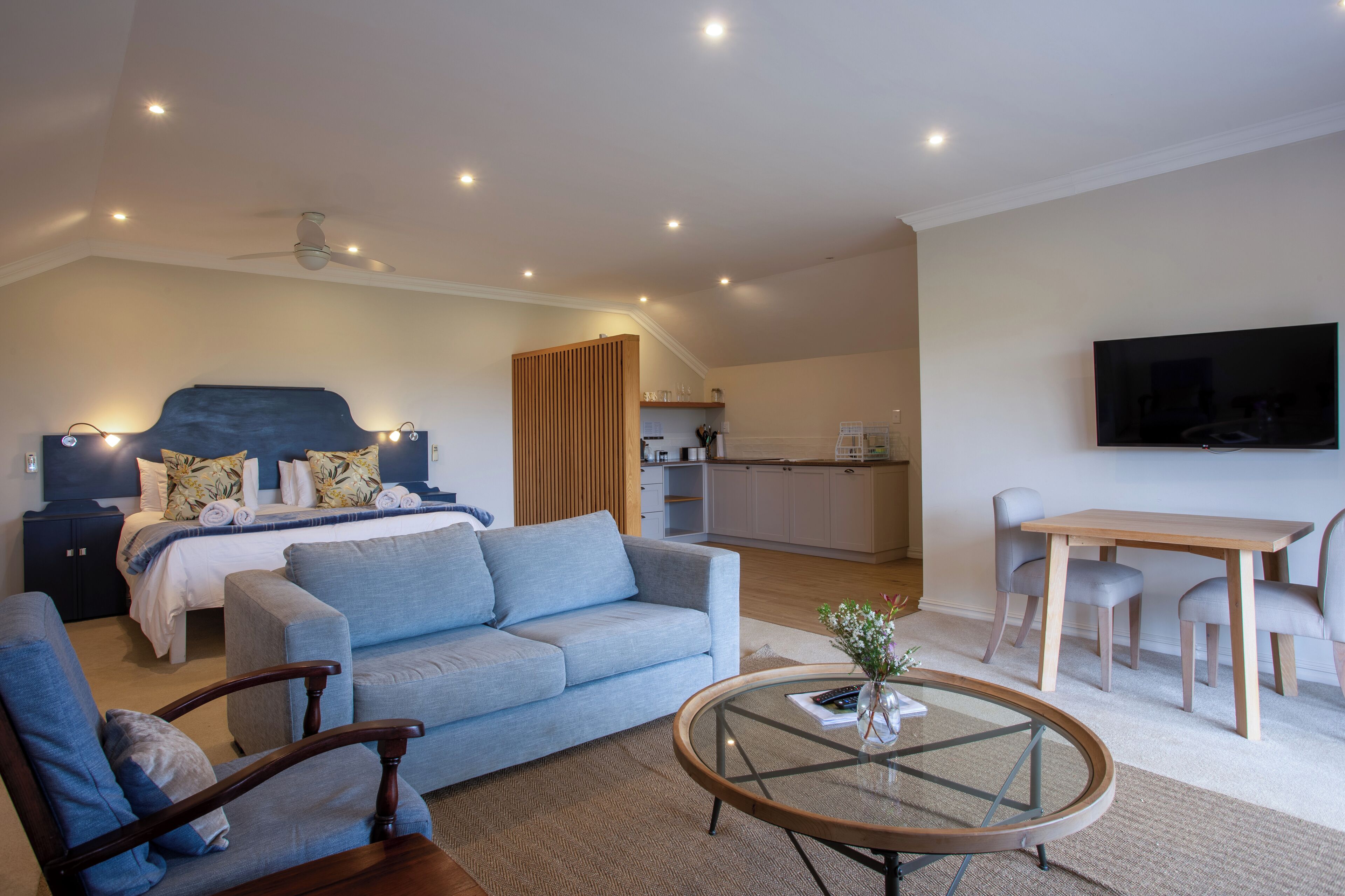 Penthouse suite  | Premium bedding, in-room safe, individually decorated