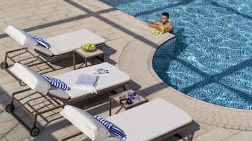 Outdoor pool, sun loungers
