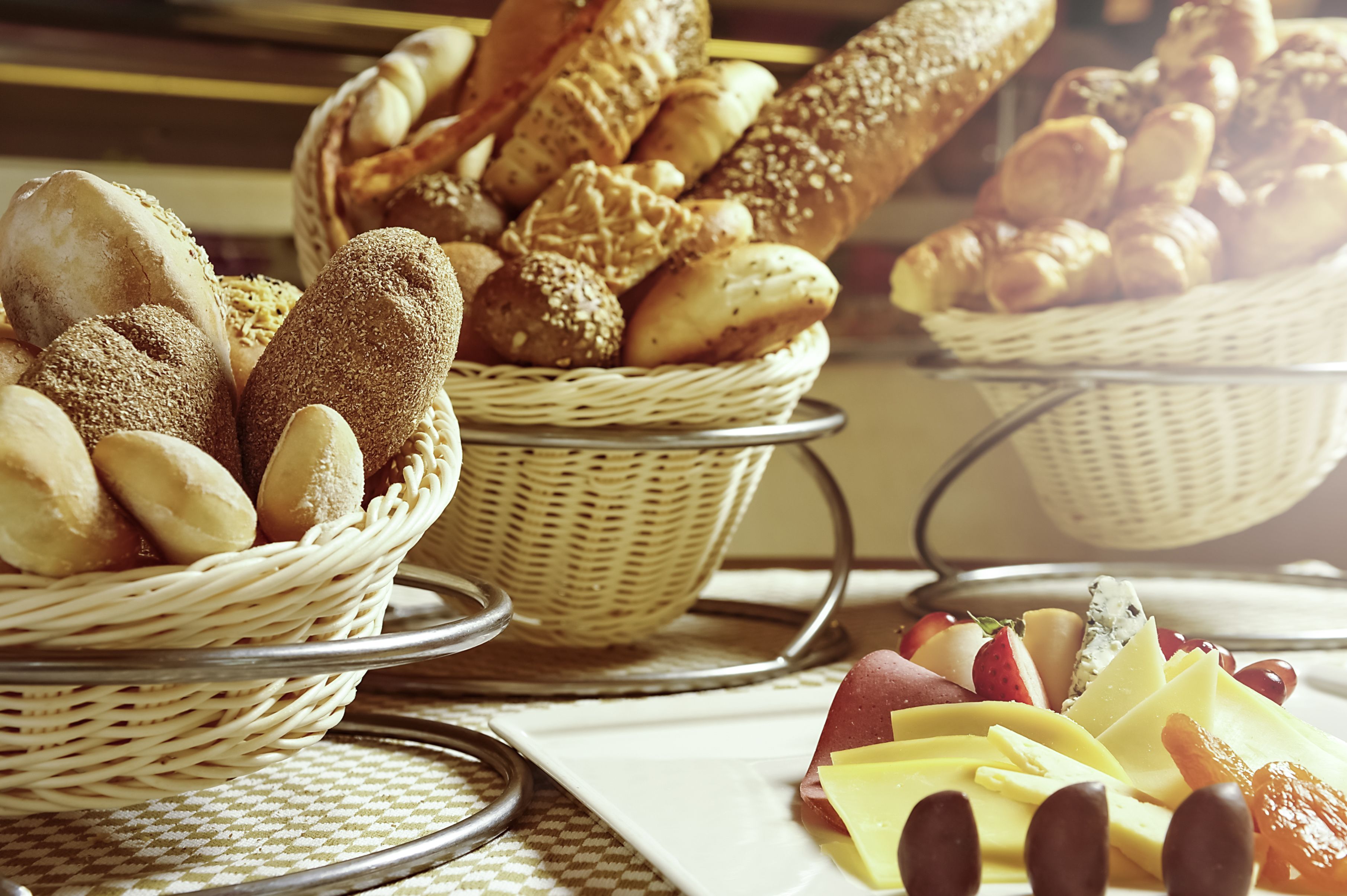 daily buffet breakfast (sar 80 per person)