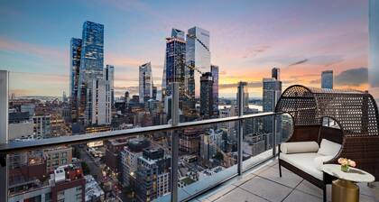DoubleTree by Hilton New York Times Square West