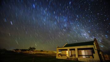 Comfort Cottage, 1 Bedroom (Self-Catering Cottage) | Front of property - evening/night