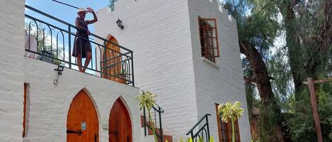 Standard Room (The Priory: Upstairs Terrace Room) | Terras