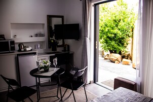 Patience | Opções para refeição no quarto