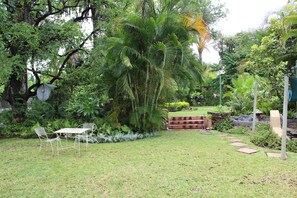 Garden - Lalamo Guest House (Phalaborwa)