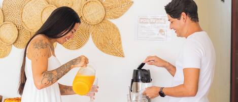 Free daily buffet breakfast