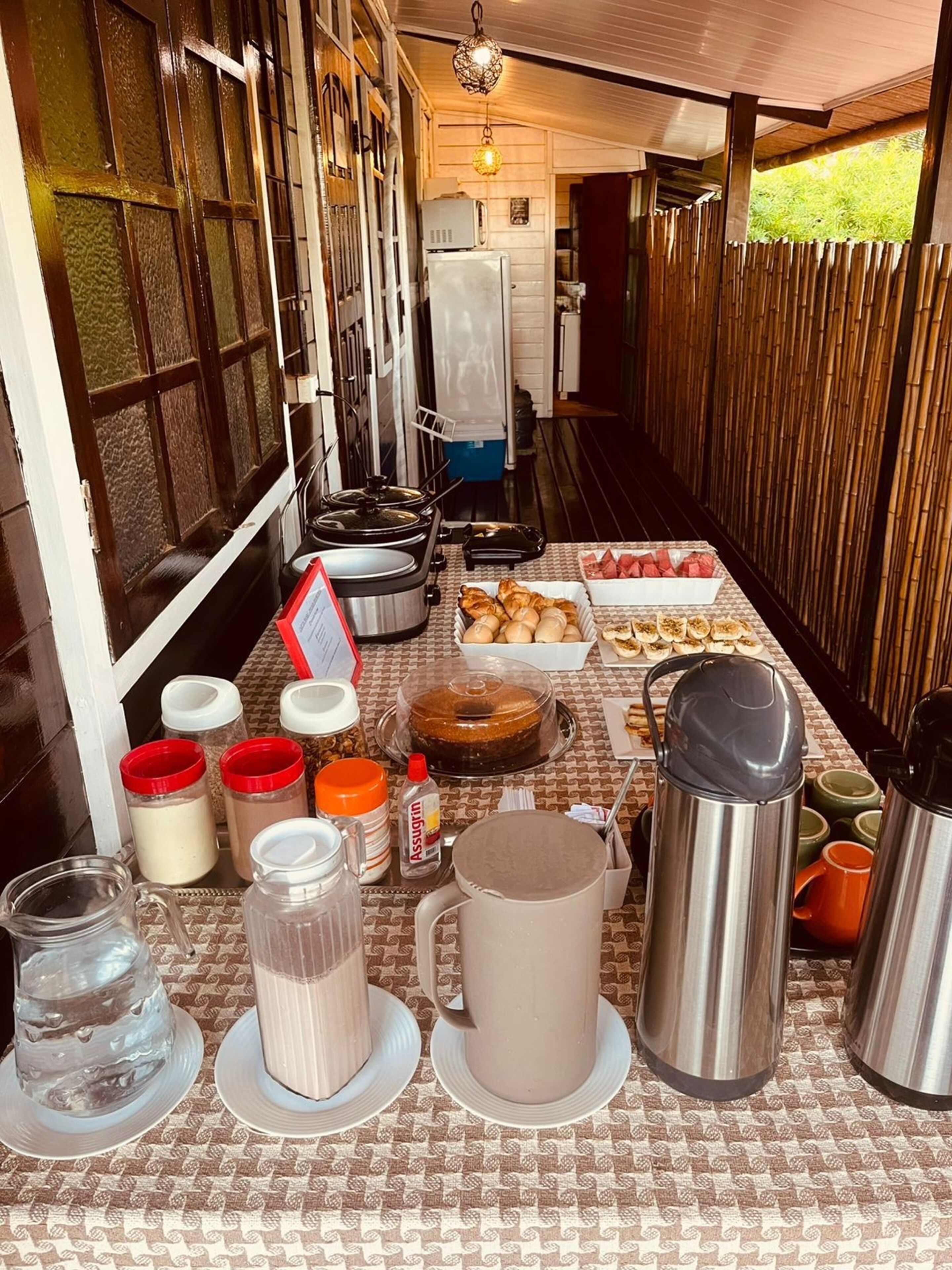 含每日現點現煮早餐