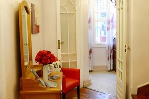 Interior - Hostal Almenas (Santiago)