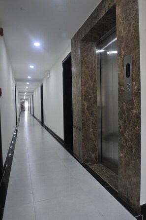 Hallway - Kosmos Apart Hotel (Phu Quoc)