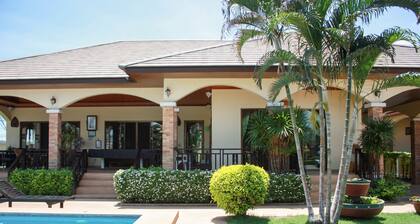 Ban Kitty Pool Villa Cha Am