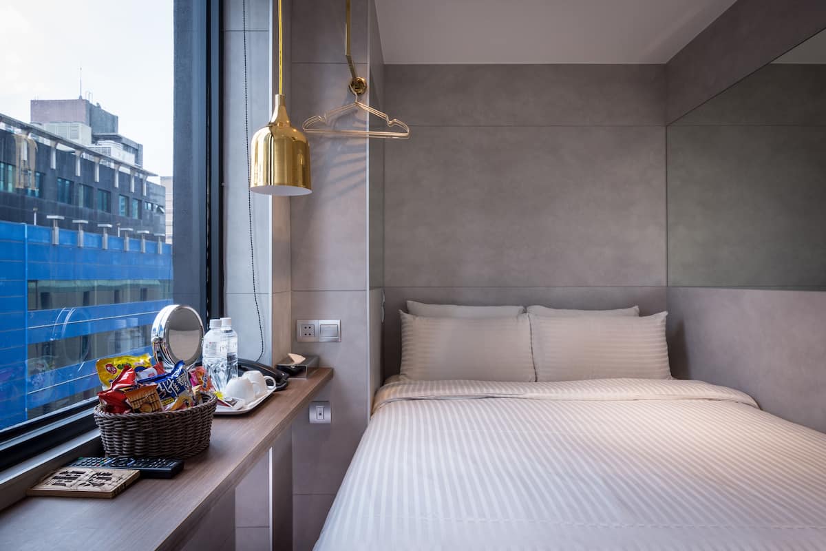 Standard Double Room, Non Smoking | 1 bedroom, premium bedding, down duvets, in-room safe