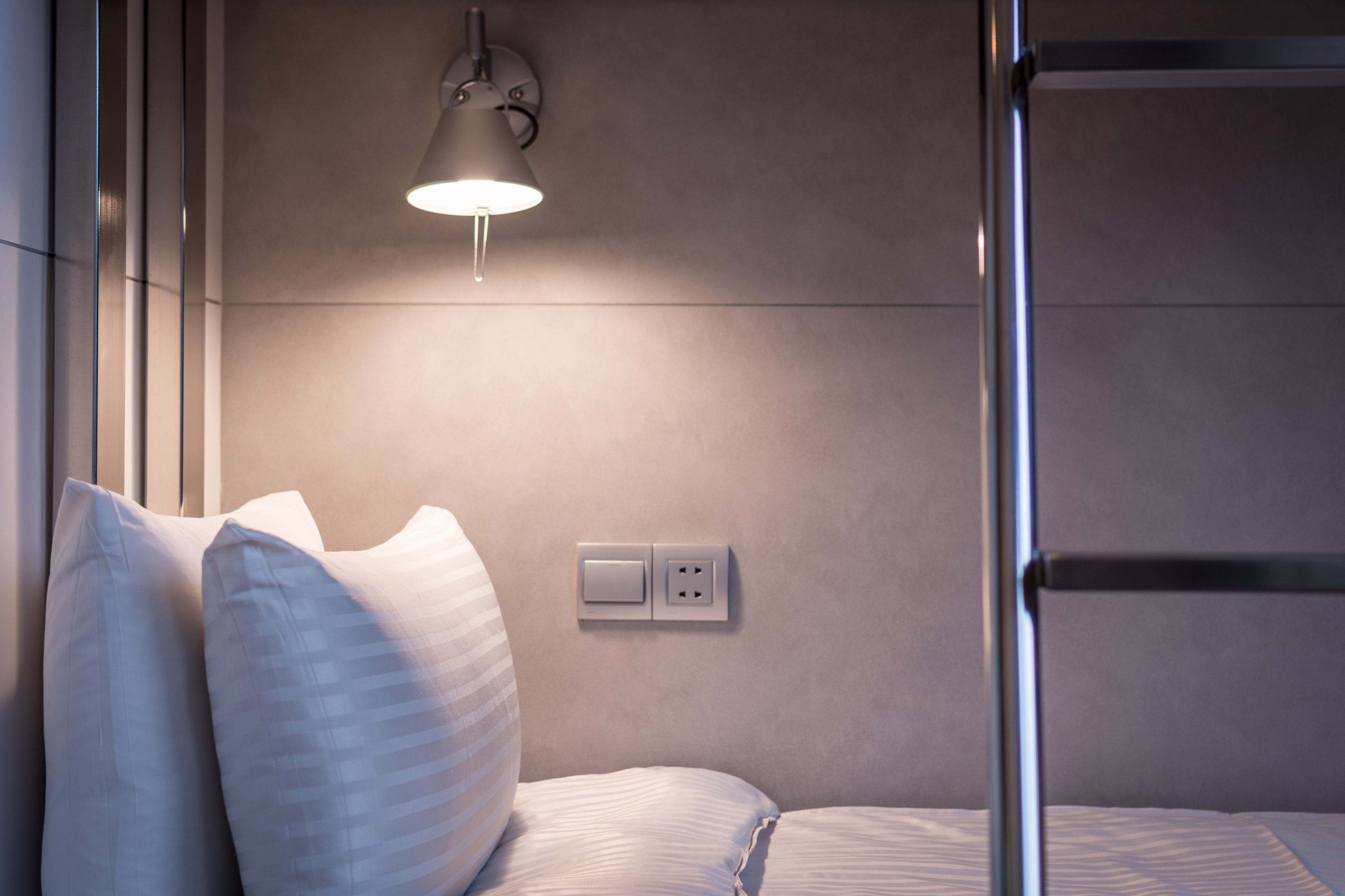 Classic-dobbeltværelse - ikke-ryger (Run Of House) | 1 soveværelse, premium-sengetøj, dundyner, Select Comfort-senge