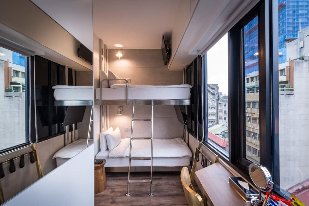 1 bedroom, premium bedding, down duvets, in-room safe