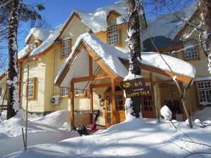 Exterior - Happy Talk (Hakuba)