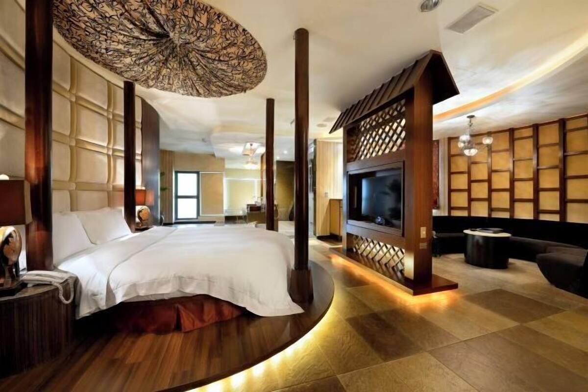 Down duvets, pillow-top beds, minibar, blackout curtains