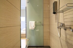 Chambre Double Confort | Salle de bain