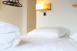 Family Room | Free WiFi, bed sheets - Taipei Sunny Hostel (Taipei)