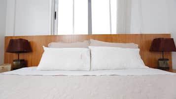 1 ๊ฐ์ ์นจ์ค, ๋ค๋ฆฌ๋ฏธ/๋ค๋ฆฌ๋ฏธํ, ๋ฌด๋ฃ WiFi