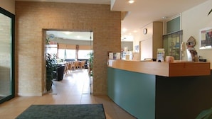 Reception - Hobbit Hotel Mechelen (Mechelen)
