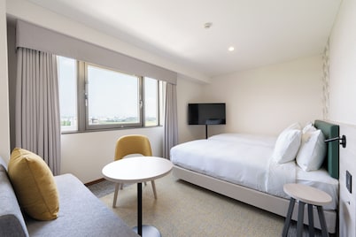 ANA Holiday Inn Tosu by IHG