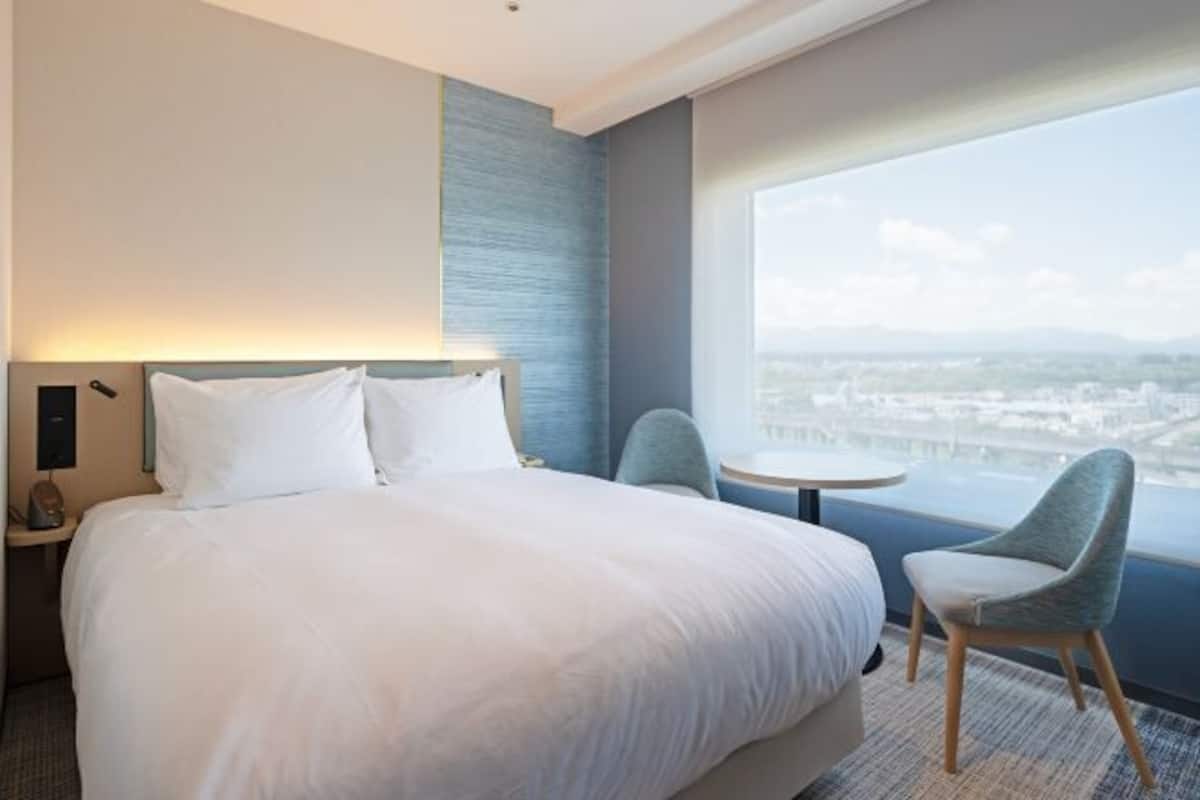 1 quarto, cortinas blackout, Wi-Fi de cortesia, roupa de cama