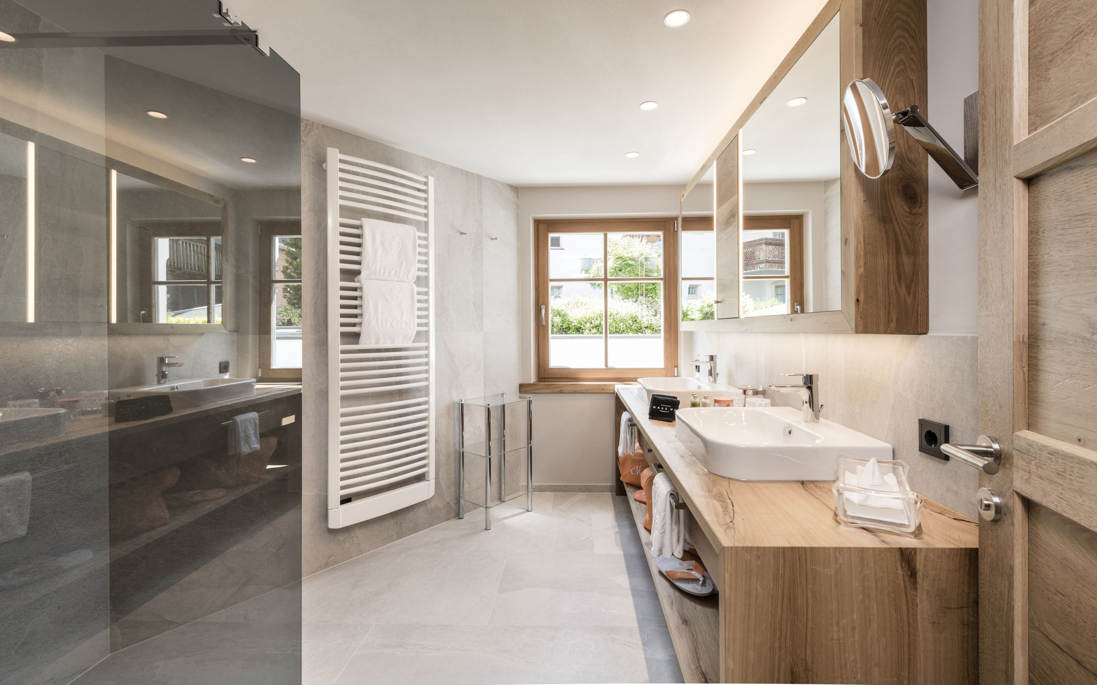 deluxe suite | bathroom | free toiletries, hair dryer, bathrobes, slippers