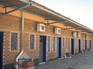 Exterior - Chitawa Lodge (Ramokgwebana)